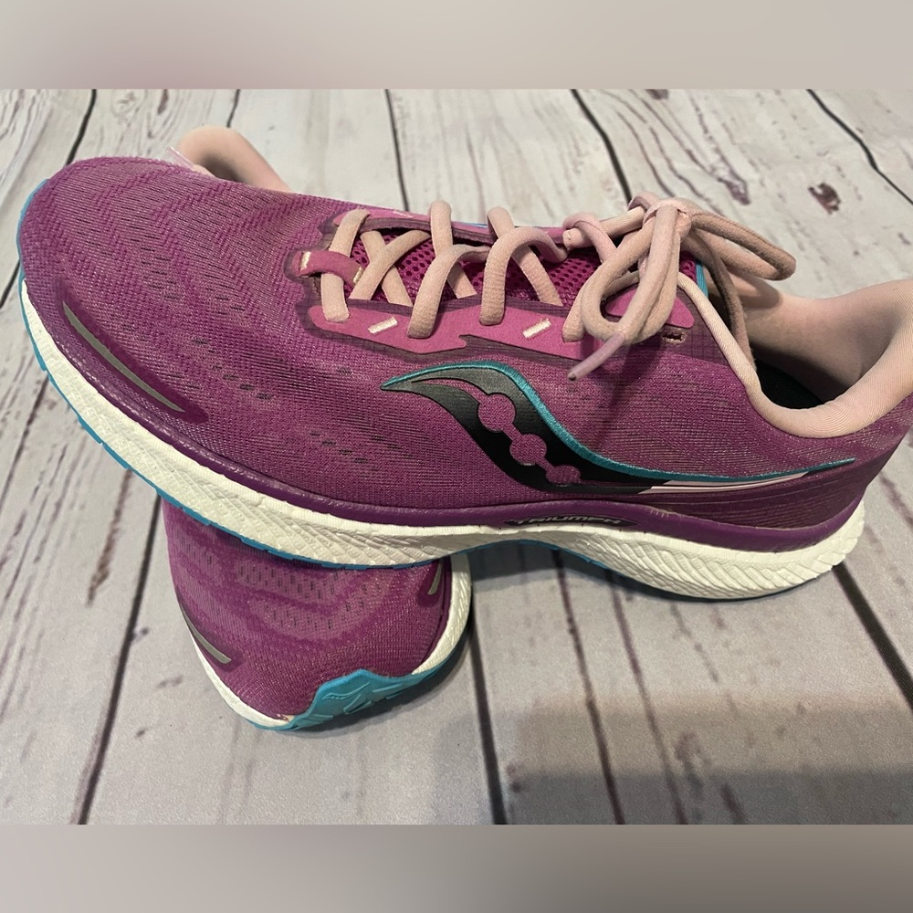 ❤️Saucony Triumph